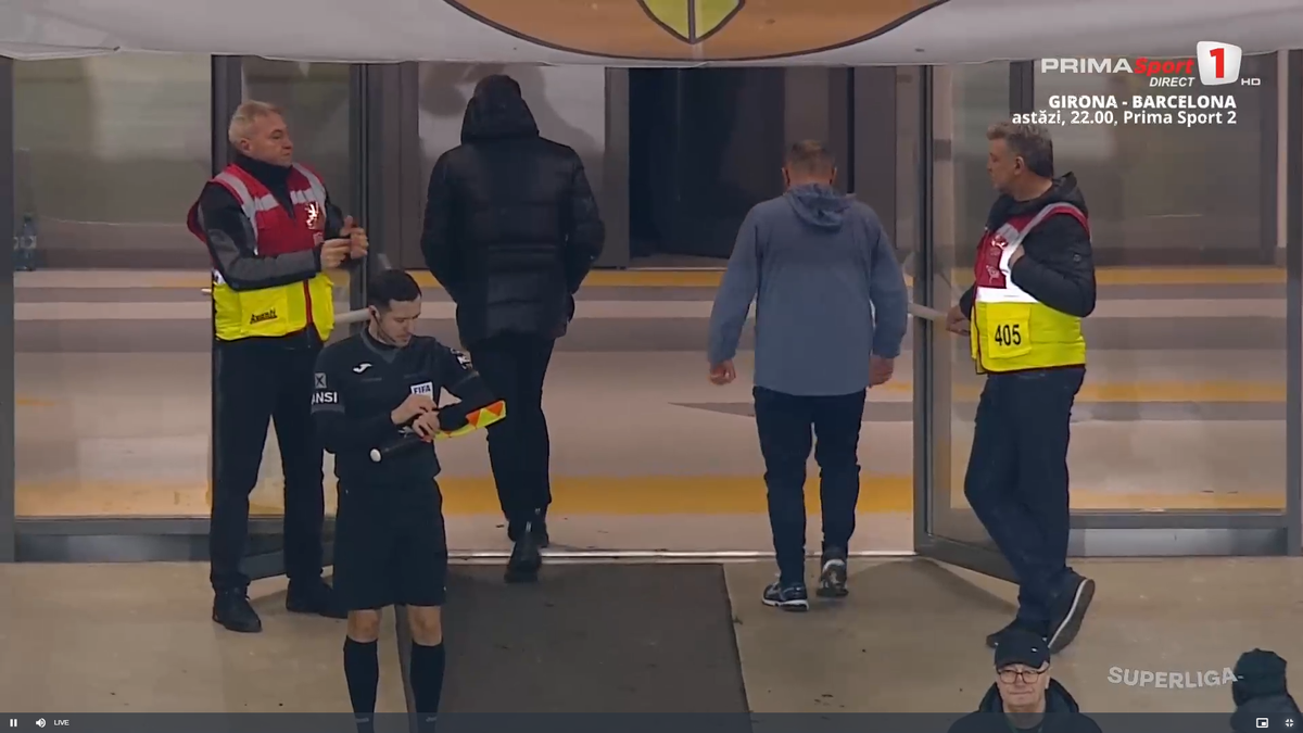 La PĂMÂNT! Cum a fost surprins Dorinel Munteanu la finalul meciului Hermannstadt - CFR Cluj