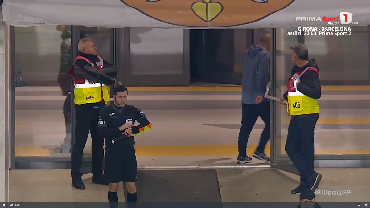 La PĂMÂNT! Cum a fost surprins Dorinel Munteanu la finalul meciului Hermannstadt - CFR Cluj