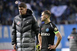 „Regula U21 l-a făcut să piardă naționala. E apăsat!” » Din om de bază, a ajuns în afara listei lui Mircea Lucescu