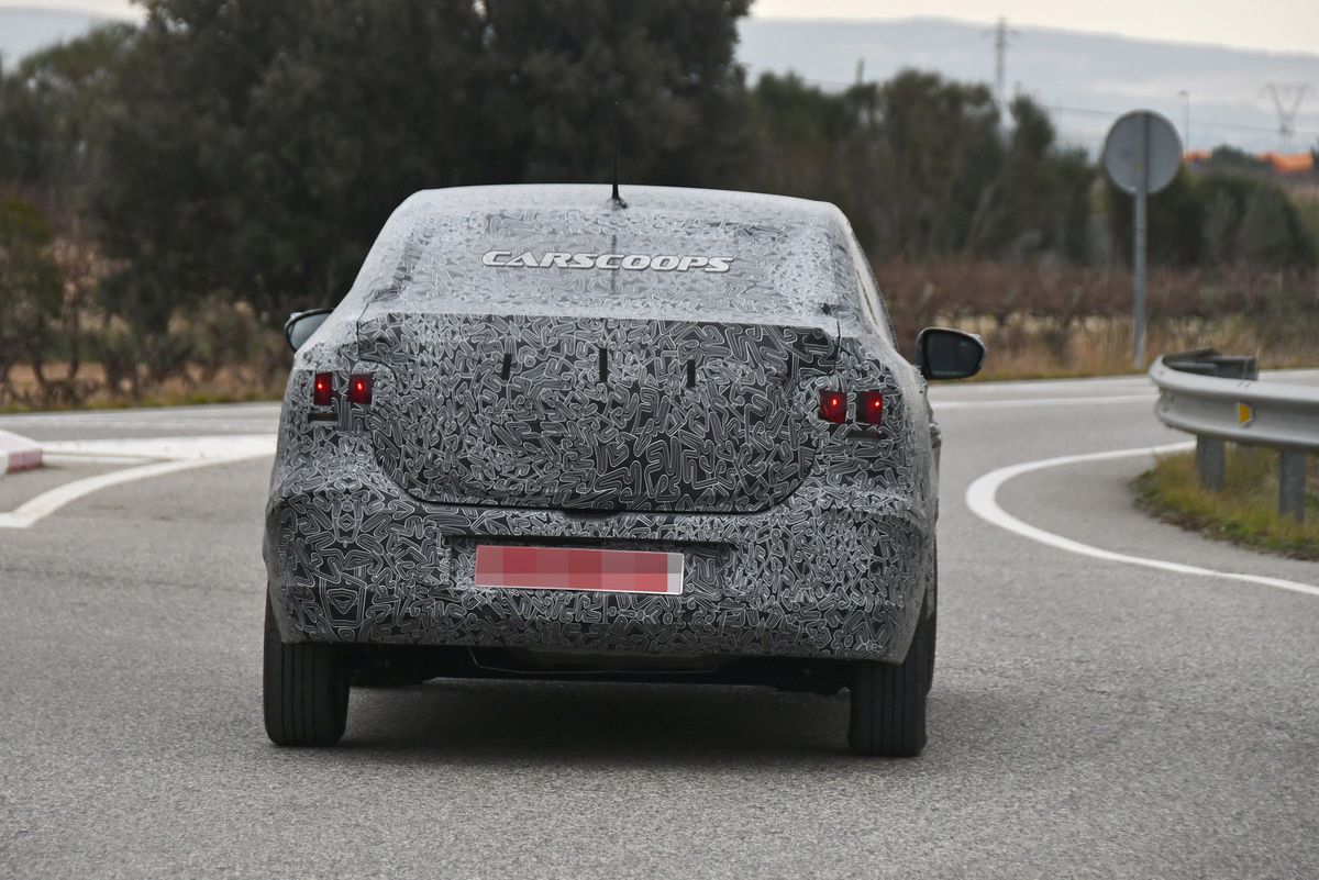 Noua Dacia Sandero, primele imagini surprinse pe străzile în România!