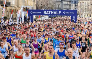 CORONAVIRUS. Situație halucinantă în Marea Britanie! 6.200 de persoane au participat la semimaratonul de la Bath