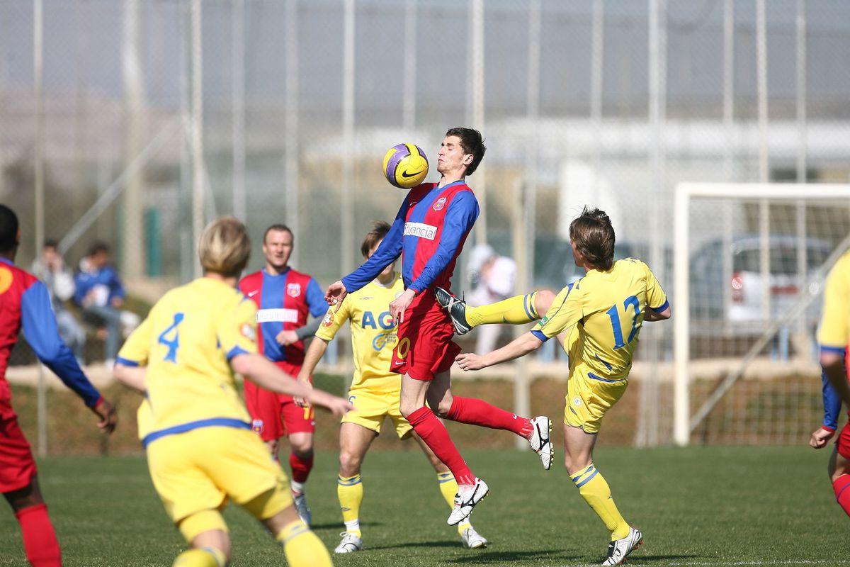 Interviu spectaculos. Ce a spus Florin Lovin despre transferul său de la Bacău la Steaua, realizat după o partidă de poker: „Am auzit multe lucruri!”