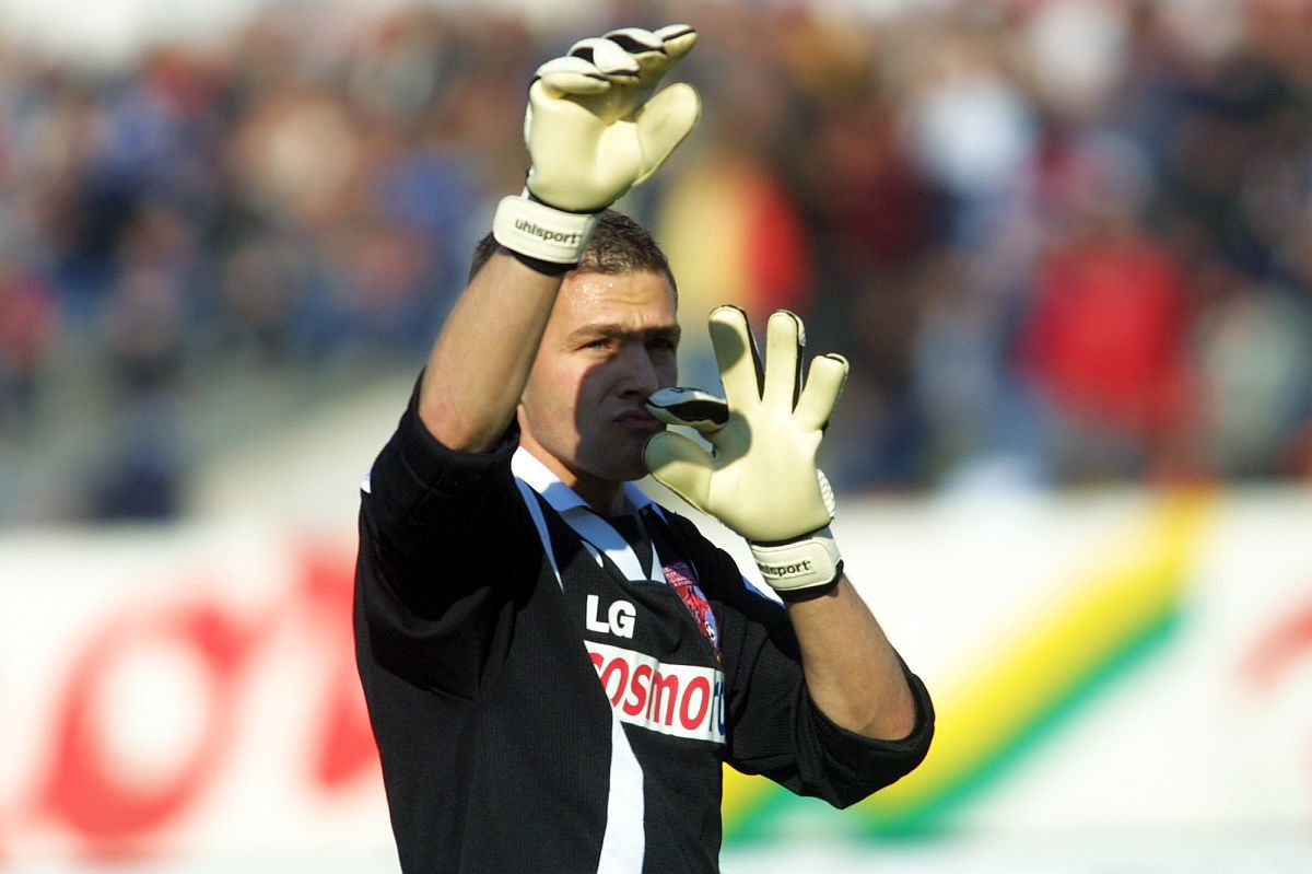 Peripețiile trăite în Italia de un fotbalist român de clasă » Savuros: „Crezi că ăla vorbea engleză? Ne înțelegeam cu Google Translate, îl dădeam pe difuzor să audă”