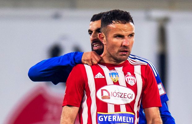 Incidente la vestiare după Sepsi - FCU Craiova: „L-a așteptat pe tunel. Forțele de ordine l-au luat pe sus!”