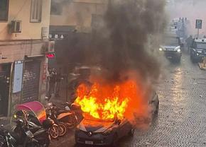 7 arestări! Ultrașii lui Napoli au vrut să se ducă peste nemții care au vandalizat orașul