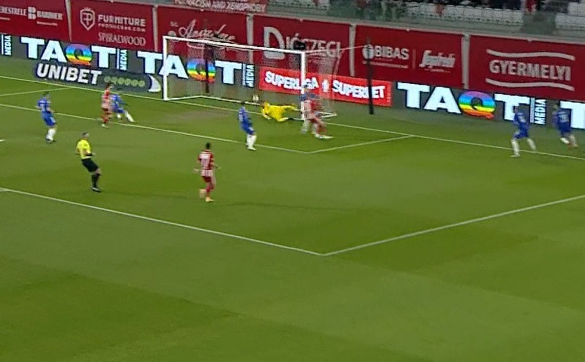 I-a „îngropat” pe olteni la Sf. Gheorghe! » Două gafe în 9 minute și iese din echipă