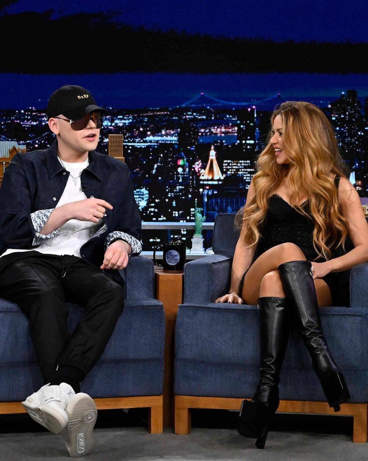 Cine e femeia cu care Pique ar fi înșelat-o pe Shakira: „O blondă de 20 de ani”