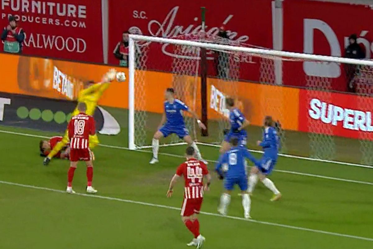 Ionuț Gurău, gafe decisive în Sepsi - FCU Craiova