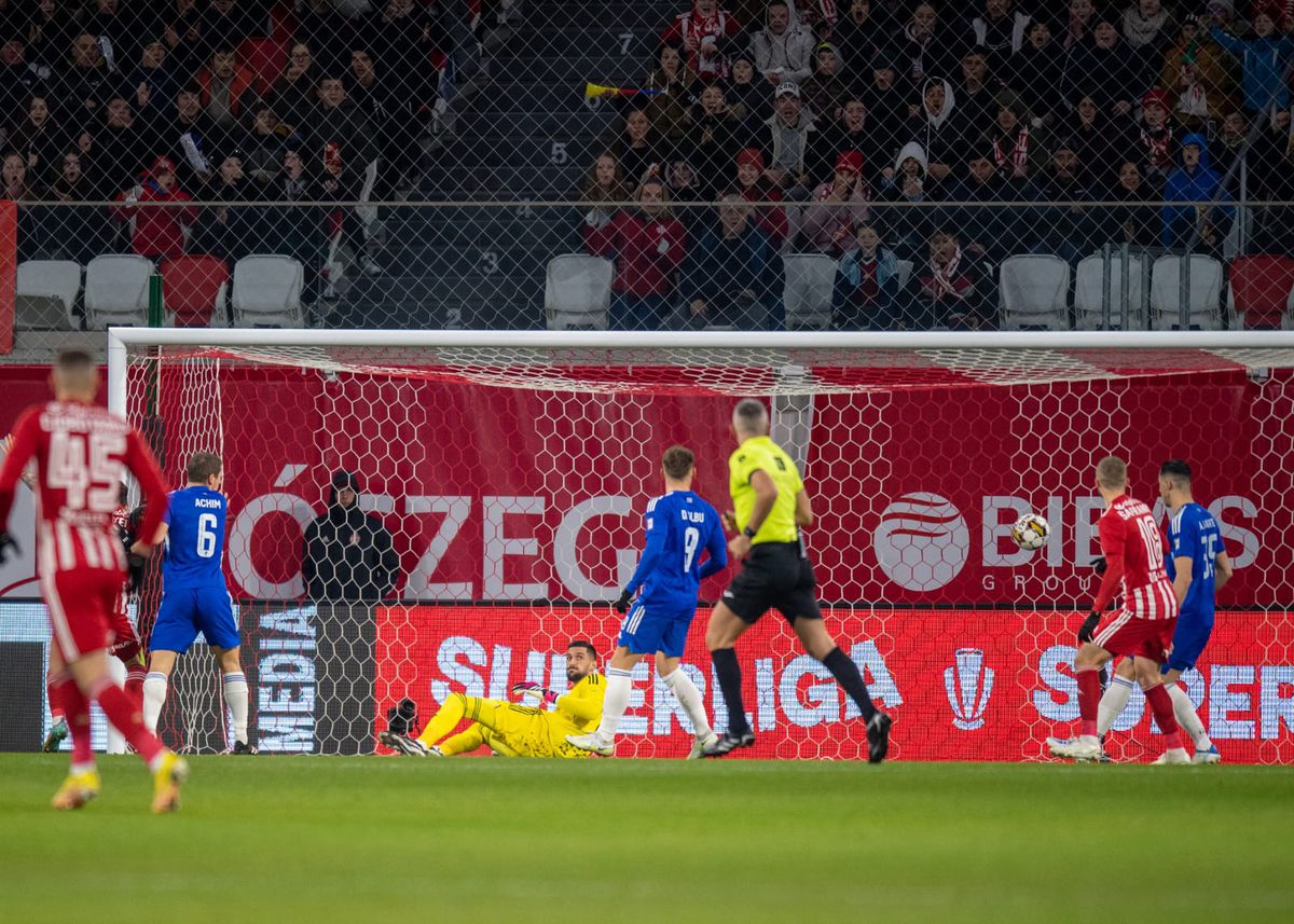 Sepsi - FCU Craiova, „finala” pentru play-off în SuperLiga