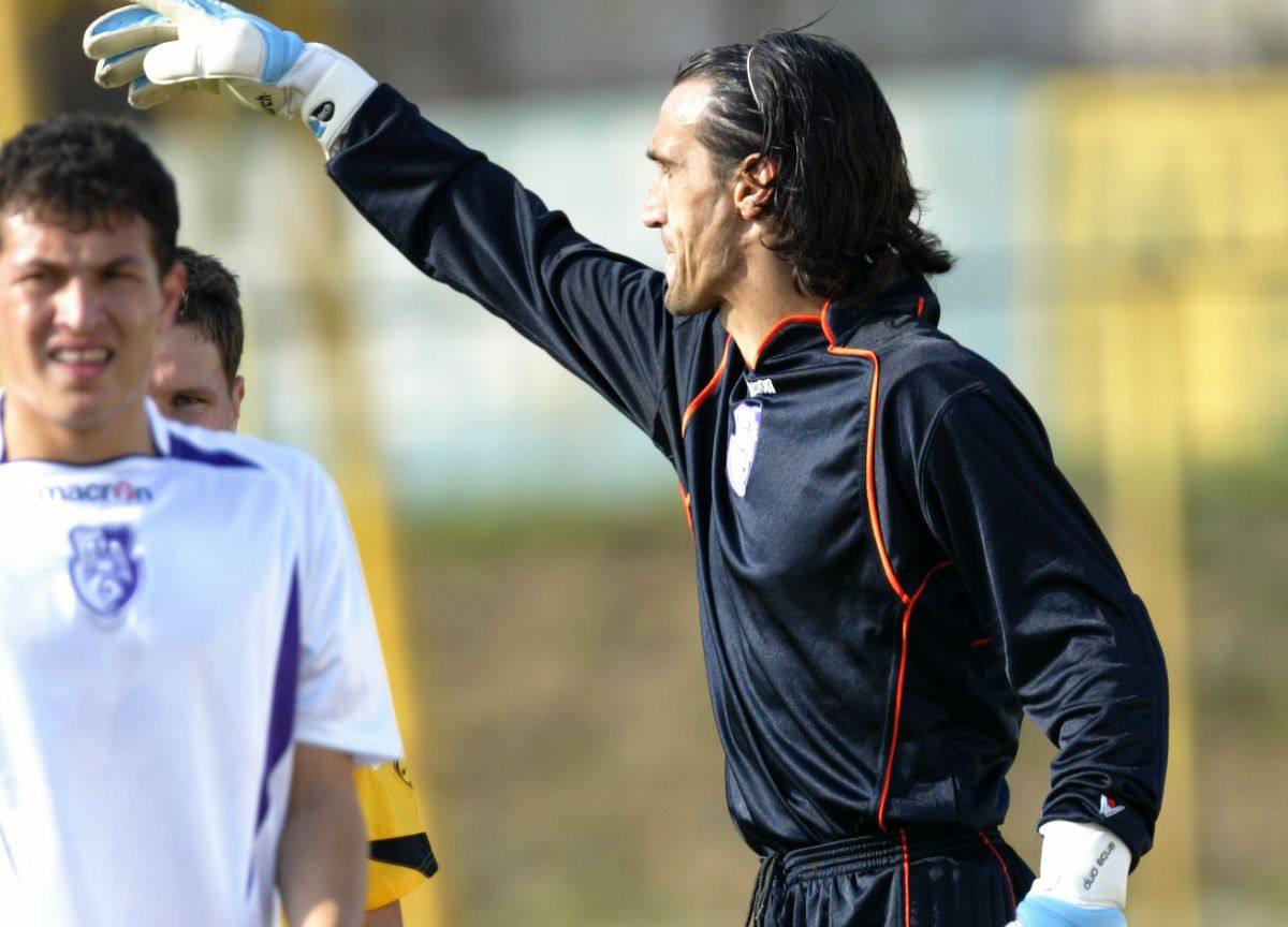 Imagini cu Bogdan Argeș Vintilă la FC Argeș: piese de colecție cu VBA