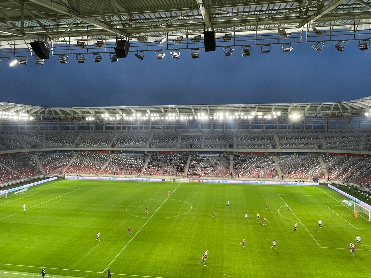 Imagini dezolante în Ghencea » Câți spectatori au venit la CSA Steaua - Unirea Dej, primul meci din play-off-ul Ligii 2