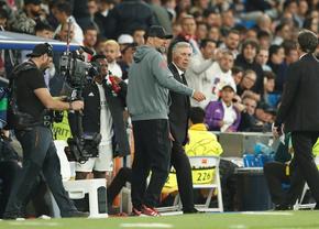 Jurgen Klopp și Carlo Ancelotti, discuție la marginea terenului despre Manchester City și Guardiola: „Ăsta nu e fotbal!”