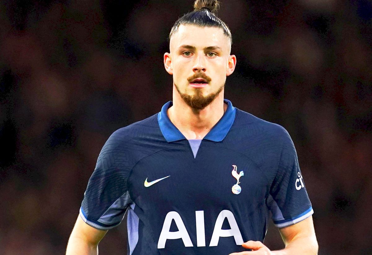 Ce notă a primit Drăgușin din partea britanicilor, după Fulham - Tottenham 3-0: „Un moment vital!”