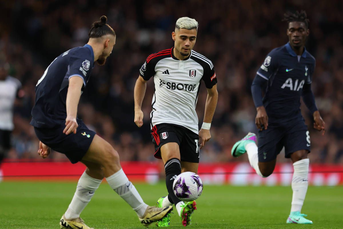 Tottenham, „demolată” la primul meci în care Radu Drăgușin a fost titular » Românul a greșit la două goluri