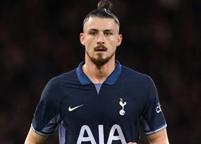 Verdict dur în presa engleză, după debutul lui Radu Drăgușin ca titular la Tottenham: „L-a dominat tot meciul”