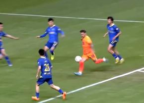 „Calitate mareeeeeeee!” Alex Ioniță, supergol în China! Foștii colegi l-au aplaudat