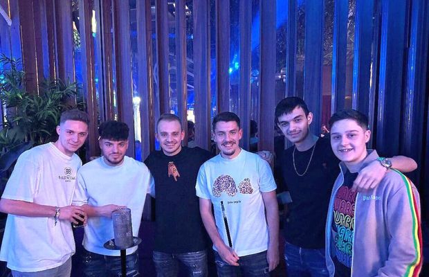 După faptă și răsplată! Louis Munteanu, petrecere în club, pe manele, după „dubla” cu Rapid