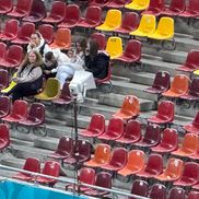 FCSB, cu sistemul de sonorizare în peluză. FOTO: GSP.RO