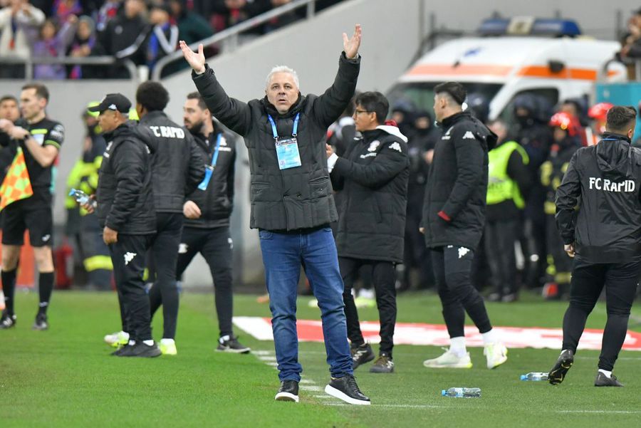 Faza din Rapid - FCSB care l-a făcut pe Marius Șumudică să ceară disperat intervenția VAR » Primul verdict al specialistului Mihai Stoica, replică pentru acuzațiile de rasism: „Aurolaci, oi, câini, țigani. Ar trebui să facă vreo plângere Asociația Ornitologilor?”