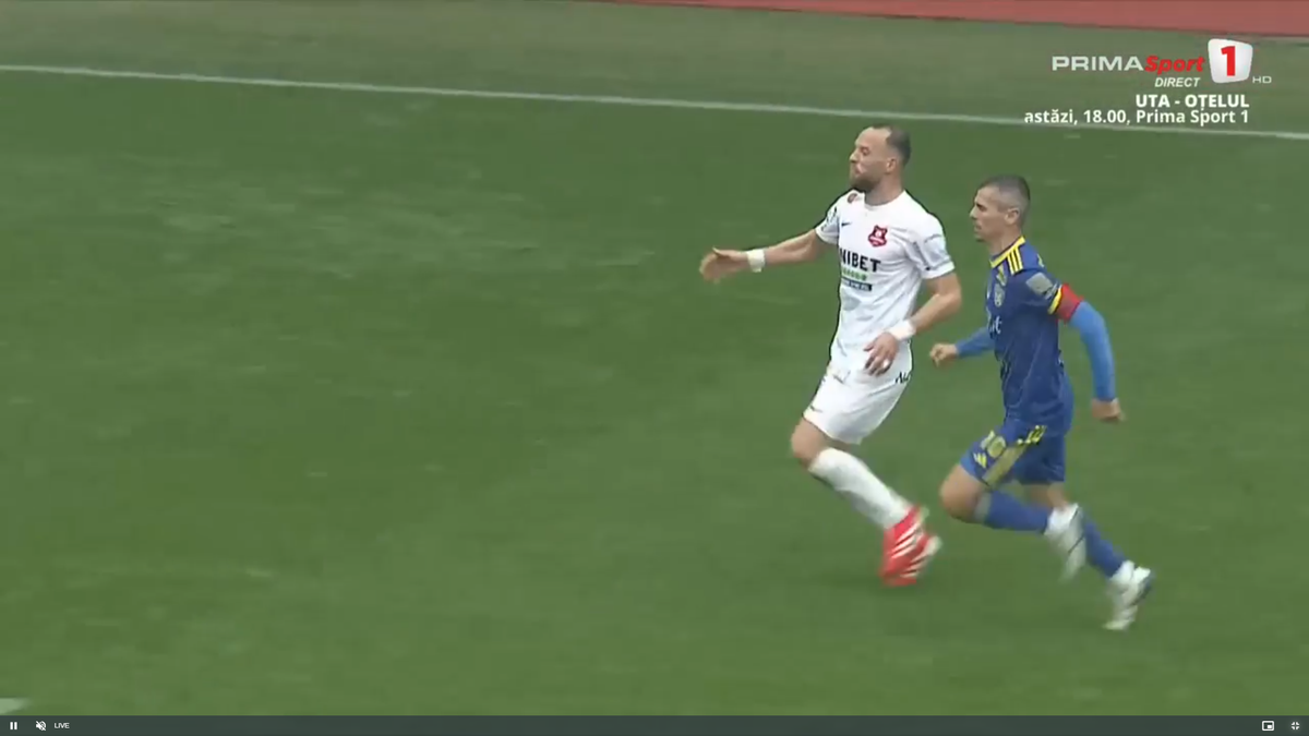 Gol de cascadorii râsului în Superliga! Ploaia de la Sibiu l-a doborât pe portarul Krell