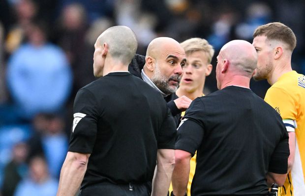 Pep Guardiola îl face de râs pe arbitru: „Dacă nu sărea, se putea accidenta! Arbitrul ar fi trebuit să știe”