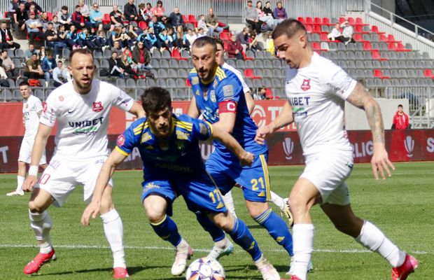 Treziți de ploaie! Hermannstadt și Slobozia au oferit o repriză secundă superbă » Clasamentul ACUM în lupta pentru salvarea de la retrogradare