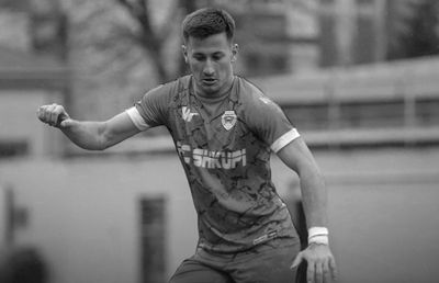 Vești tragice din Macedonia de Nord! Un fotbalist de 25 de ani a murit în incendiu, încercând să-i salveze pe ceilalți