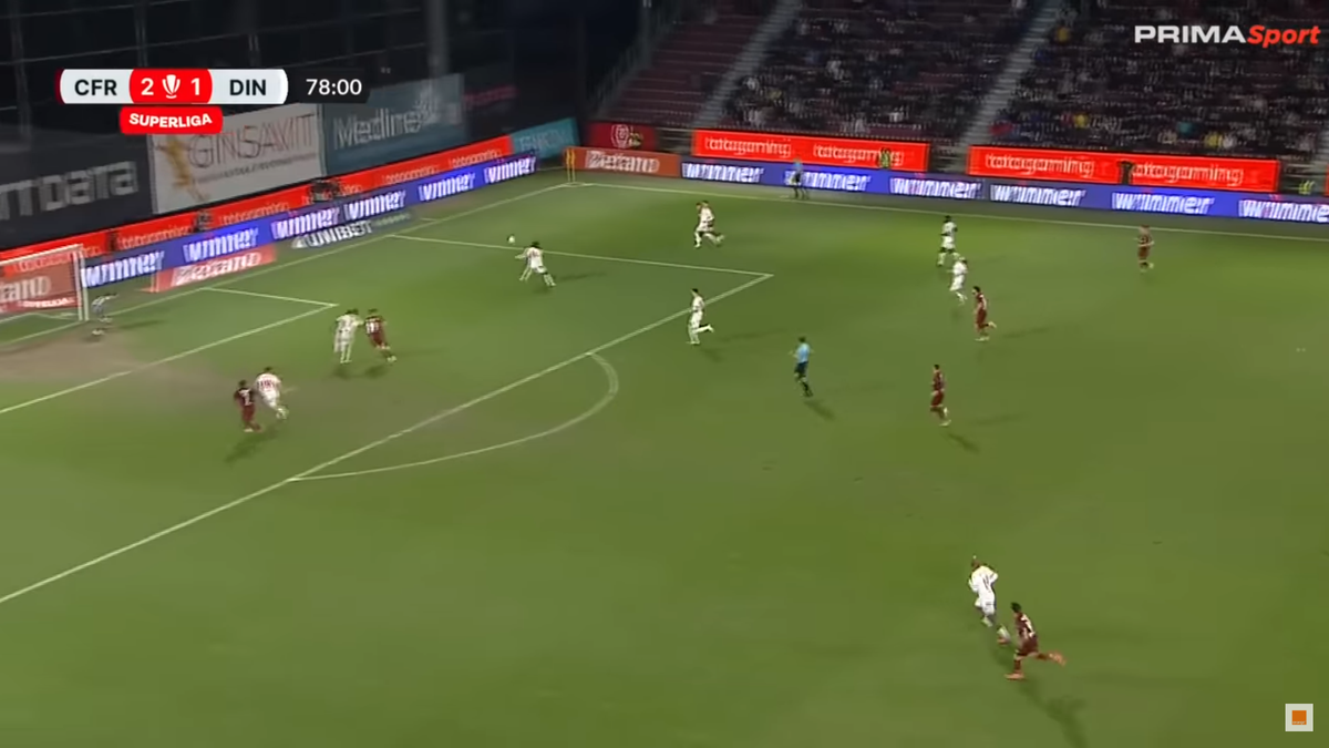 „Hențul lui Homawoo e intenționat, fără discuții” » Conspirație lansată în direct, după CFR Cluj - Dinamo