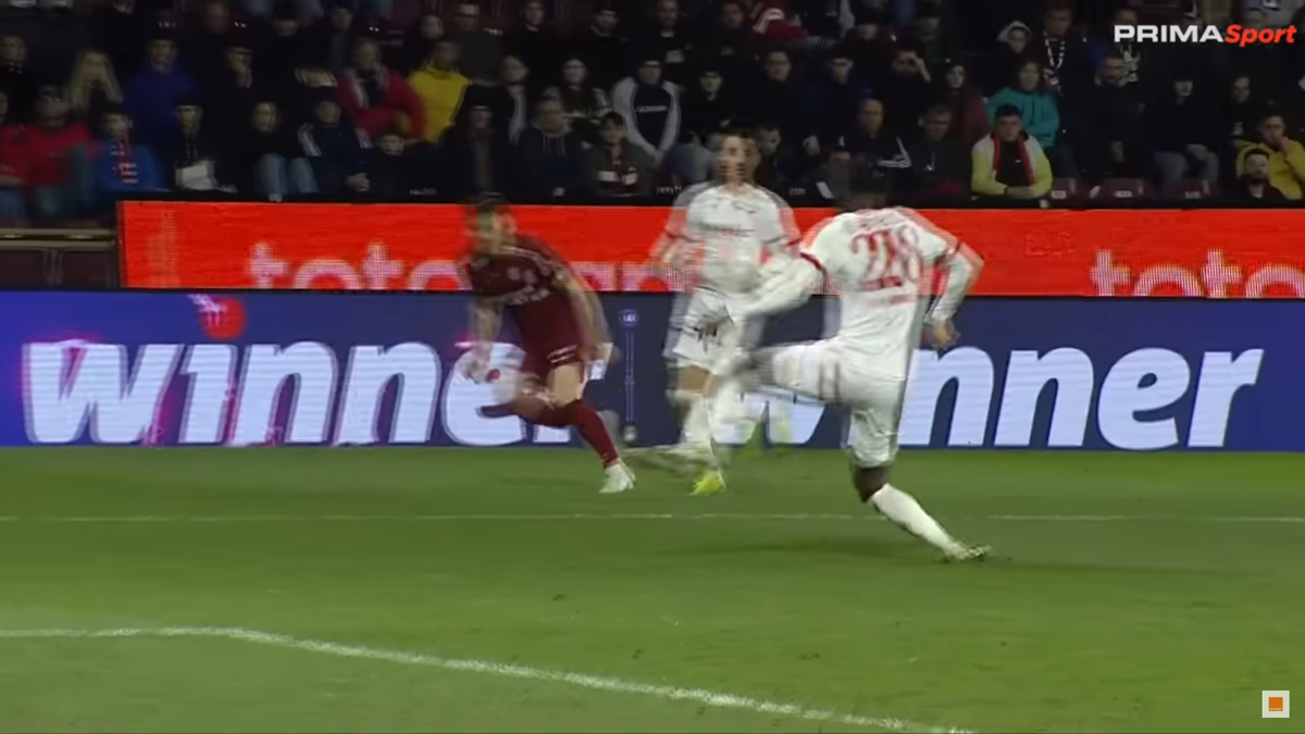 „Hențul lui Homawoo e intenționat, fără discuții” » Conspirație lansată în direct, după CFR Cluj - Dinamo