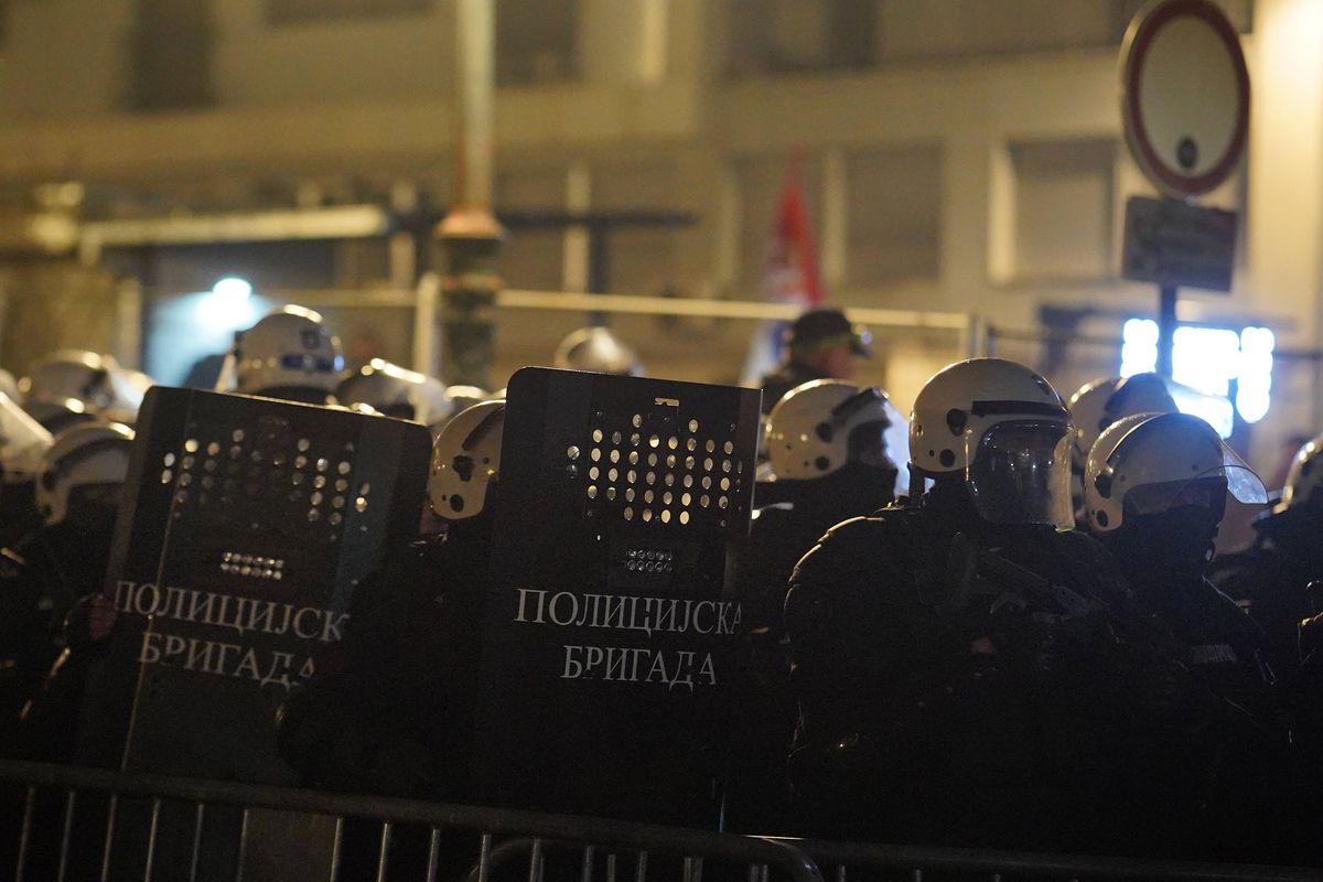 Imagini NEMAIVĂZUTE de la Belgrad: cel mai mare protest din istoria țării » Sute de mii de oameni pe străzi! Djokovic, printre sportivii care au susținut demersul