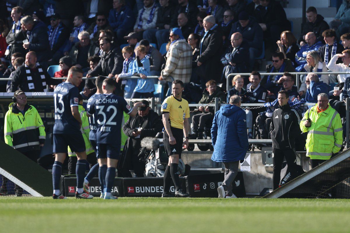 Start întârziat cu 50 de minute în Bochum - Eintracht Frankfurt