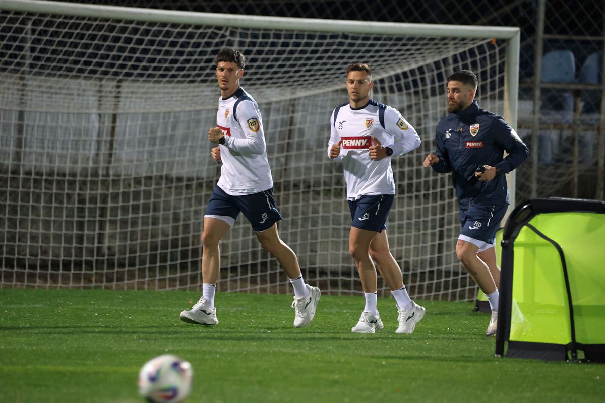 Naționala României, la primul antrenament din campania pentru Mondial » Cei 13 jucători participanți