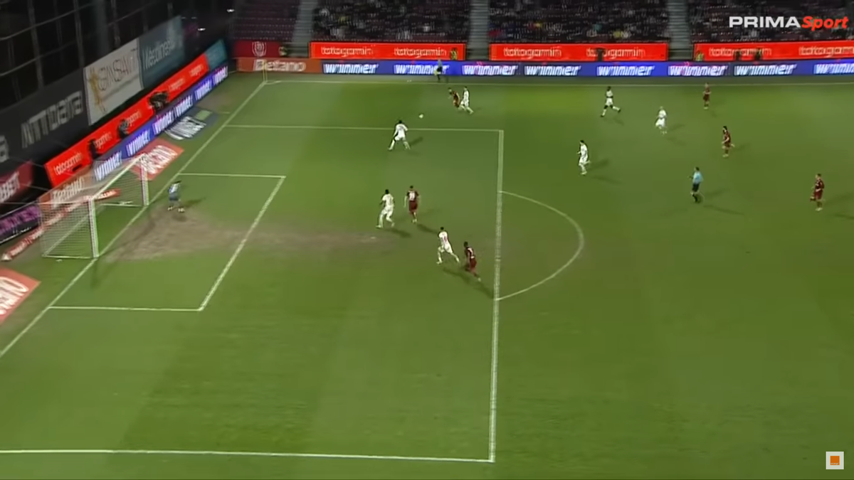 „Hențul lui Homawoo e intenționat, fără discuții” » Conspirație lansată în direct, după CFR Cluj - Dinamo