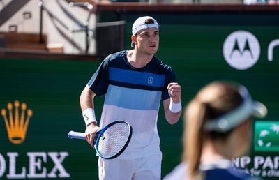 Finală surpriză la Indian Wells » Alcaraz și Medvedev, cei care au luptat pentru trofeu în 2023 și 2024, au fost eliminați în penultimul act