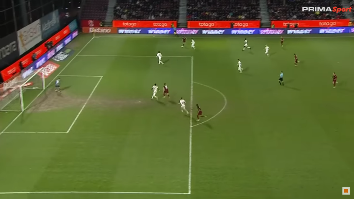 „Hențul lui Homawoo e intenționat, fără discuții” » Conspirație lansată în direct, după CFR Cluj - Dinamo