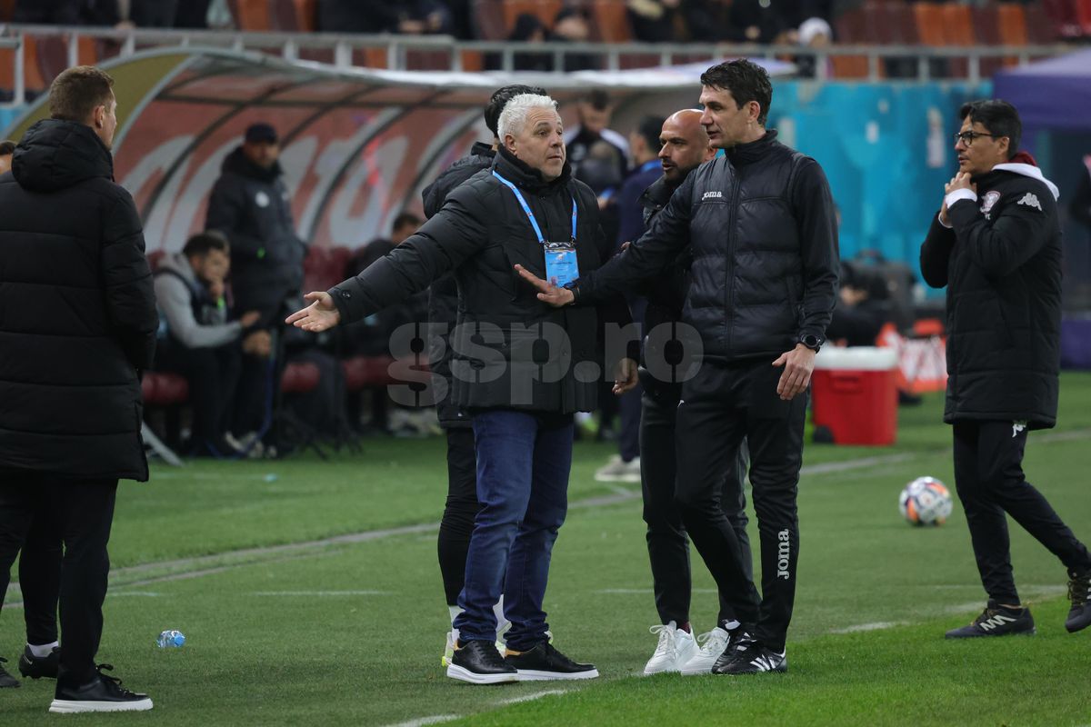 Șumudică a protestat în prima repriză