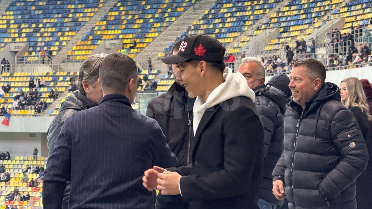 Dan Șucu, surprins la derby alături de jucătorul pe care a luat 500.000 de euro! Mircea Lucescu și Mircea Geoană sunt prezenți pe stadion