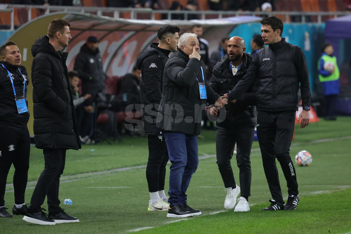 Șumudică a protestat în prima repriză