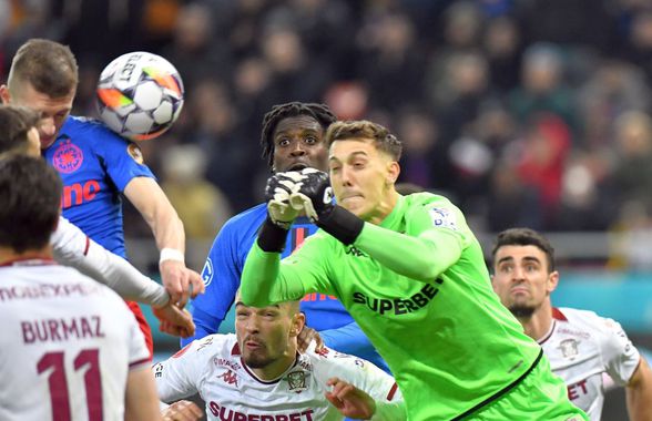 Debut de COȘMAR la Rapid! » Gafă de proporții și gol încasat în derby-ul cu FCSB