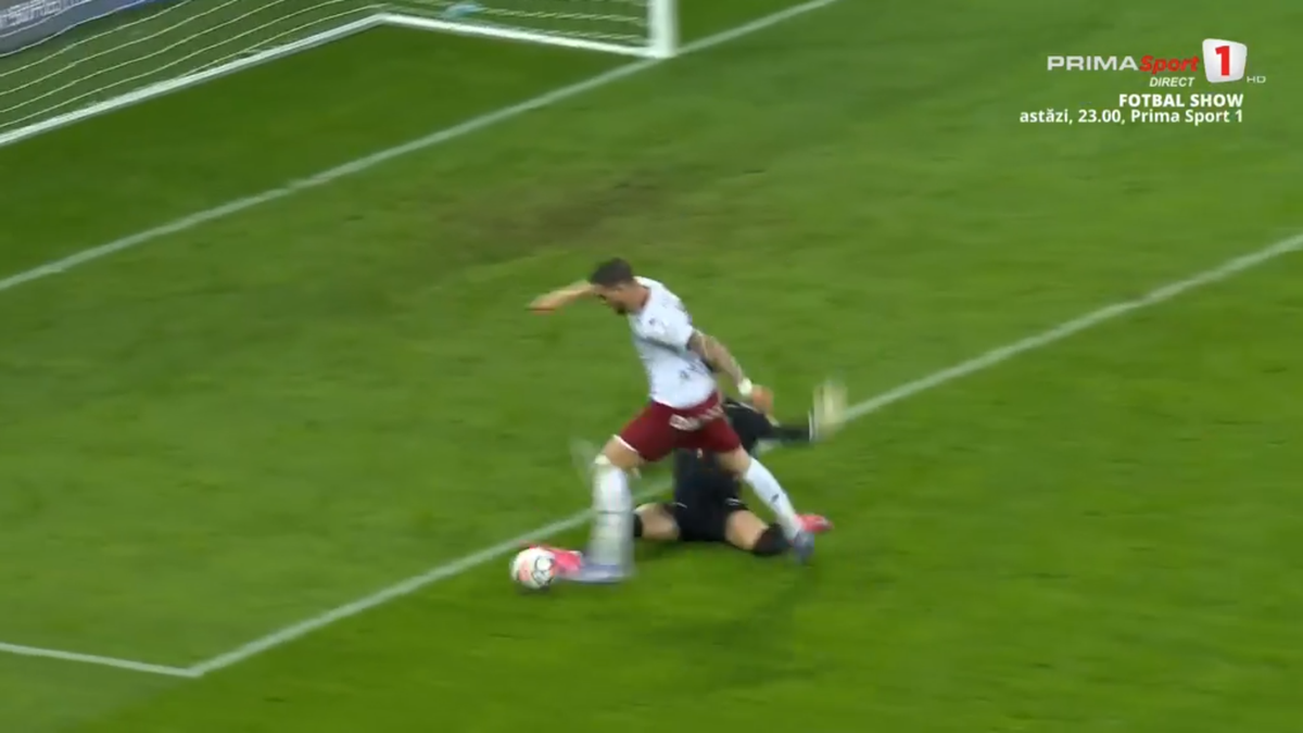 Faza din Rapid - FCSB care l-a făcut pe Marius Șumudică să ceară disperat intervenția VAR » Primul verdict al specialistului