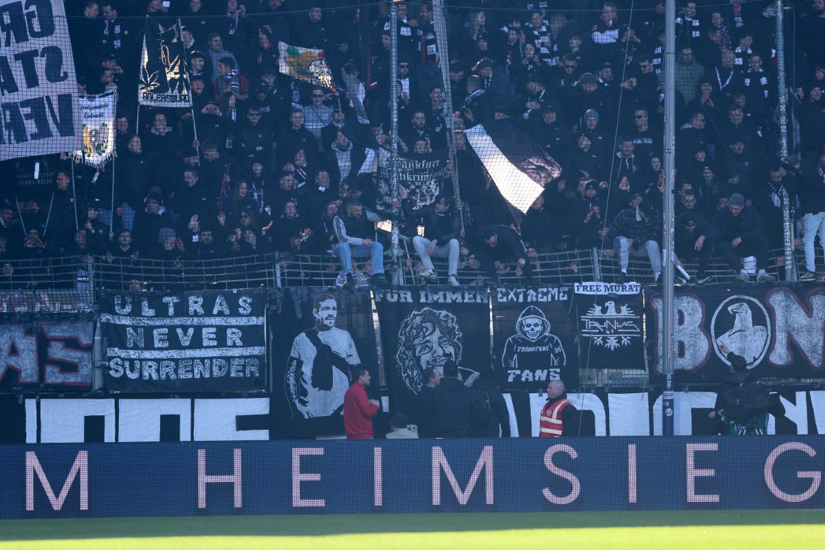 Start întârziat cu 50 de minute în Bochum - Eintracht Frankfurt