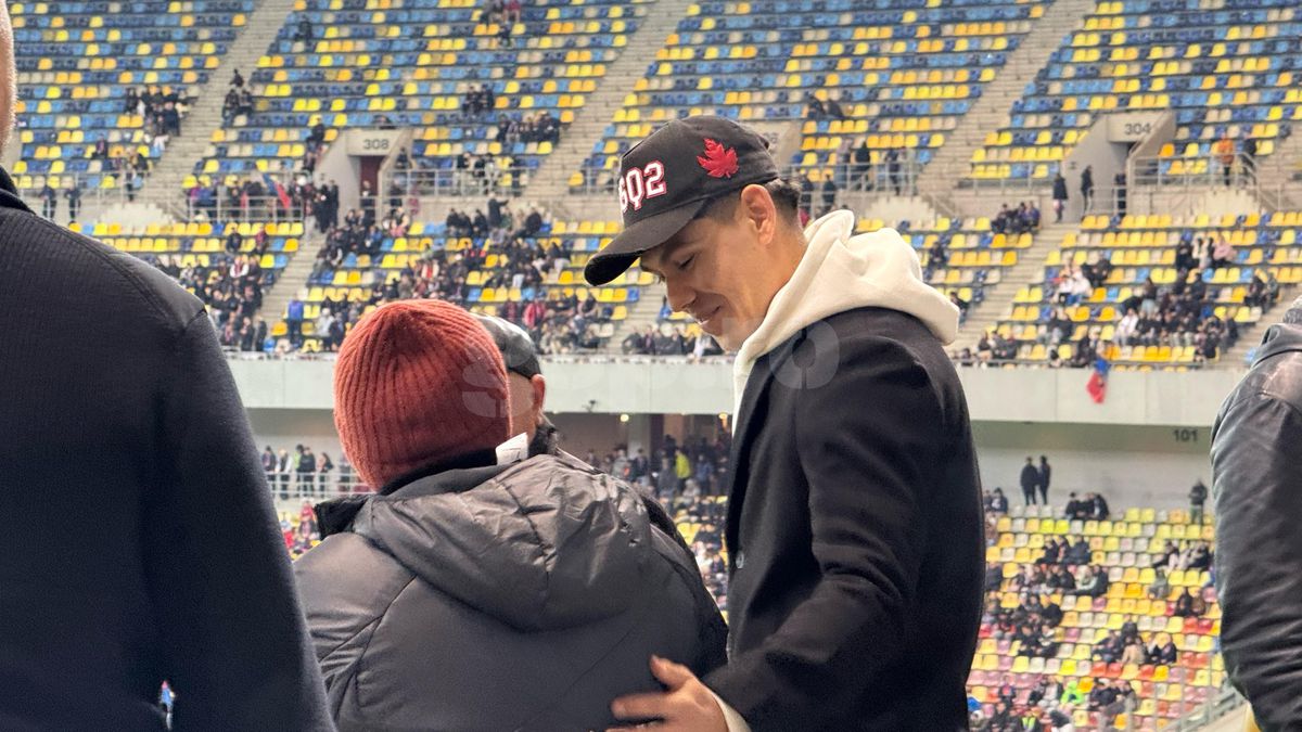 Dan Șucu, surprins la derby alături de jucătorul pe care a luat 500.000 de euro! Mircea Lucescu și Mircea Geoană sunt prezenți pe stadion