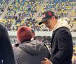 Dan Șucu, surprins la derby alături de jucătorul pe care a luat 500.000 de euro! Mircea Lucescu și Mircea Geoană sunt prezenți pe stadion