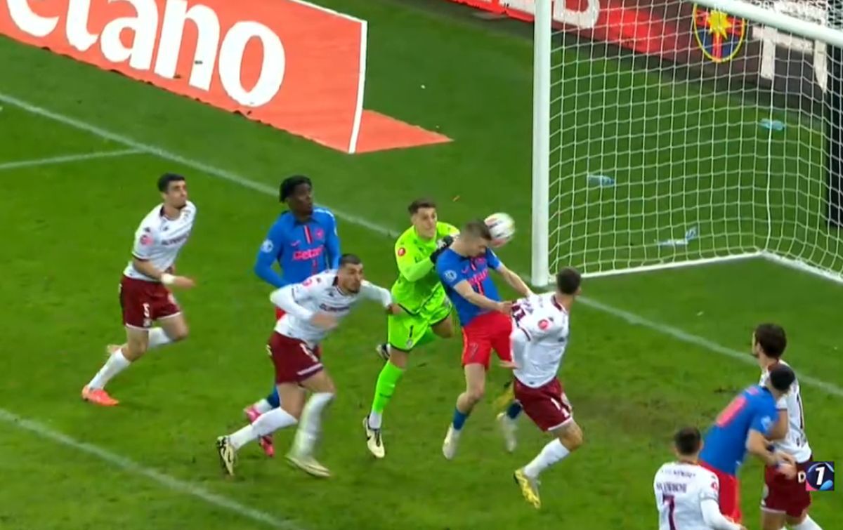 Debut de COȘMAR la Rapid! » Gafă de proporții și gol încasat în derby-ul cu FCSB