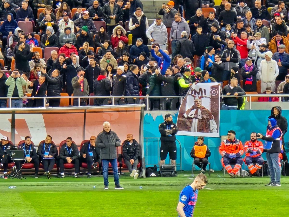 Toate mesajele galeriilor din FCSB - Rapid » Ironii tăioase și 4 bannere INTERZISE de Jandarmerie: „Nu reușiți în veci”