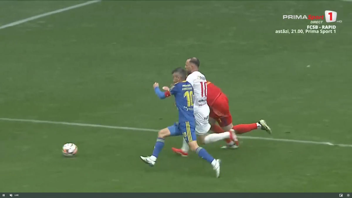 Gol de cascadorii râsului în Superliga! Ploaia de la Sibiu l-a doborât pe portarul Krell