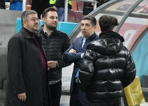 Apariție după un an pe stadioanele din România! Observatorul LPF săltat de poliție a venit la FCSB - Rapid