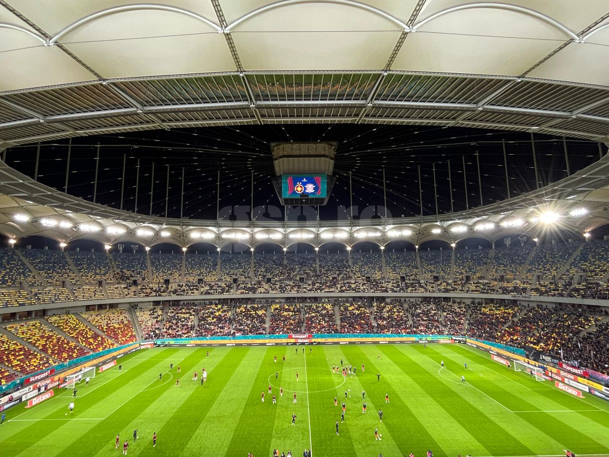 Apariție după un an pe stadioanele din România! Observatorul LPF săltat de poliție a venit la FCSB - Rapid
