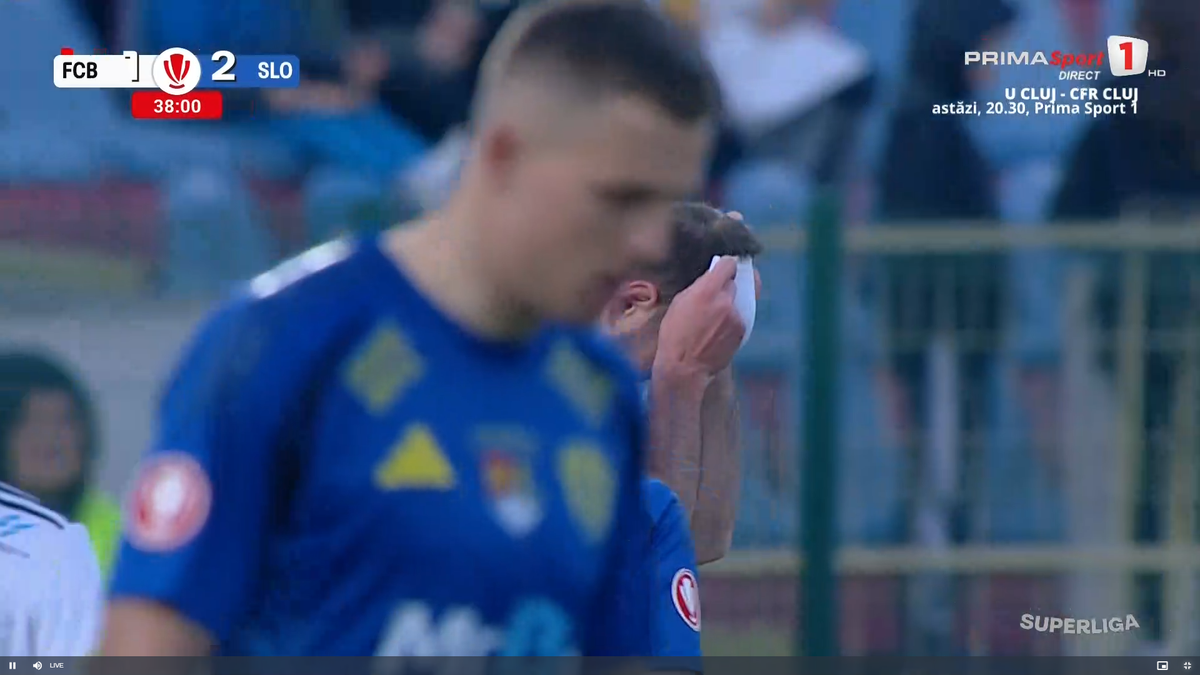 Zi de coșmar pentru fotbalistul din Superliga: autogol și „ROȘU” într-un interval de 4 minute!