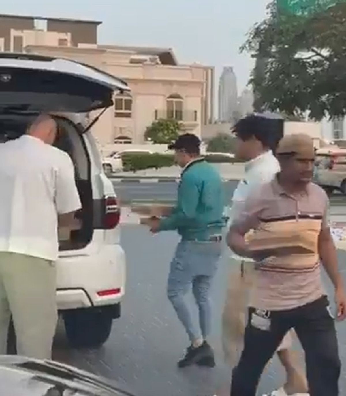 Cosmin Olăroiu, gest superb în Dubai » Cum a fost surprins antrenorul român